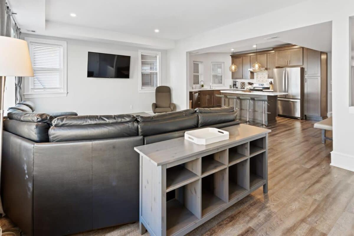Modern 4Br 2Ba Apt Steps To The Beach Open Living Atlantic City Exterior photo