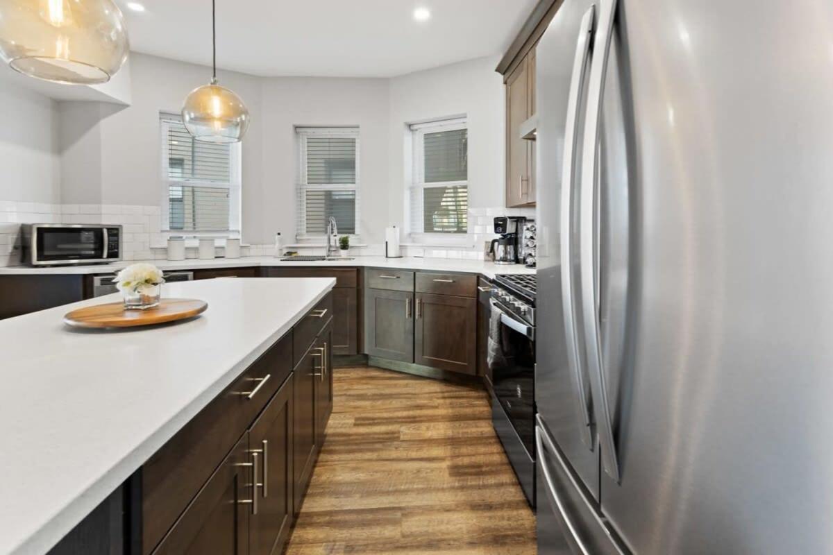 Modern 4Br 2Ba Apt Steps To The Beach Open Living Atlantic City Exterior photo