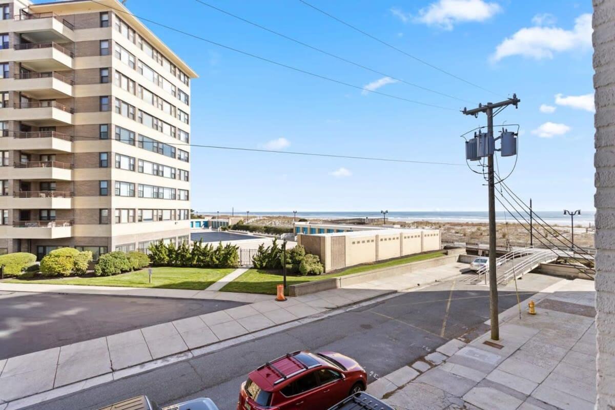 Modern 4Br 2Ba Apt Steps To The Beach Open Living Apartment Atlantic City Exterior photo